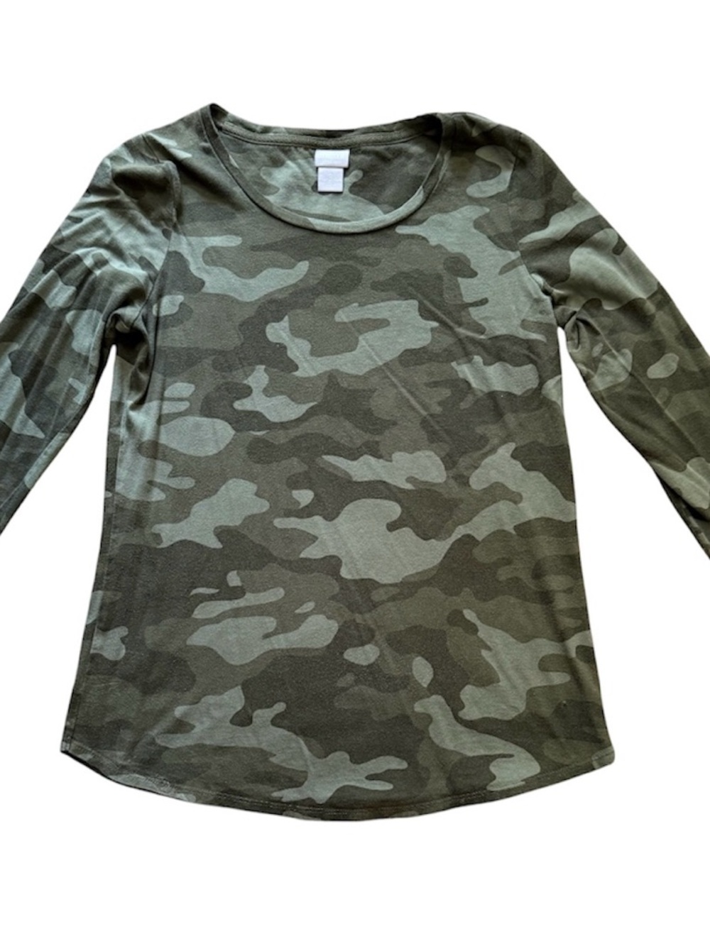 Chicos Top Women’s Green Camo Scoop Neck Long Sleeve Chicos size 0, Small